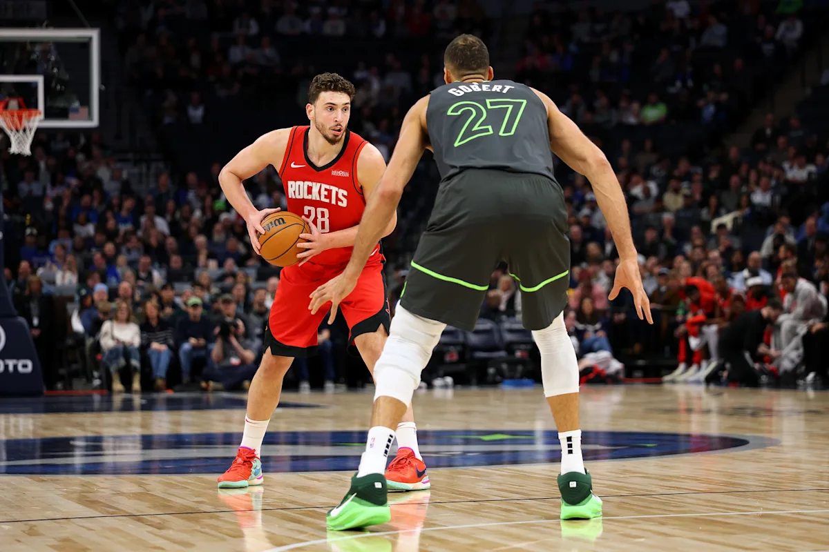 NBA 火箭背靠背力抗森林狼双塔